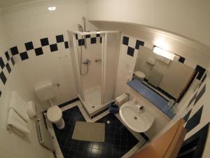 Bagno di CenterCourt Hotel