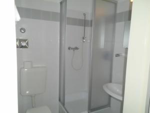 Koupelna v ubytování Hotel-Pension Dorma