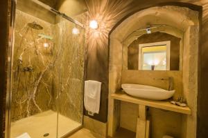 Vonios kambarys apgyvendinimo įstaigoje Hotel Ortigia Royal Suite