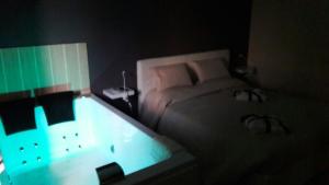 A bed or beds in a room at Il Centro Short Lets