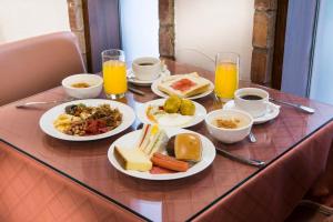 Mâncare la sau în apropiere de acest motel