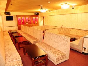 雾岛城堡饭店的电视和/或娱乐中心