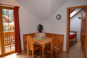 Χώρος καθιστικού στο Ferienwohnungen Unterweger