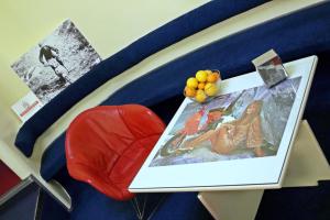 A seating area at Albergo Residence Italia Vintage Hotel