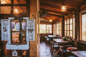 Restavracija oz. druge možnosti za prehrano v nastanitvi 南庄橄欖樹咖啡民宿 Olive Tree Village Guesthouse