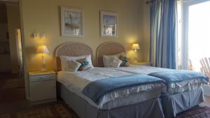 Gallery image of Albatross Guest House in Simonʼs Town