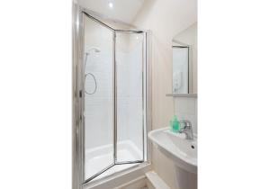 Gallery image of Apartment Thistle Lane in Edinburgh