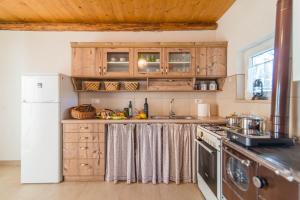 Kuchnia lub aneks kuchenny w obiekcie House Ana