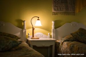 Llit o llits en una habitació de Päeva Villa