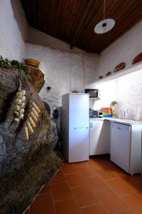 Kuhinja oz. manjša kuhinja v nastanitvi Casas do Casinhoto - Casa com Vista Douro