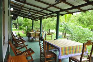 Zahrada ubytování Rock Lake Home Stay