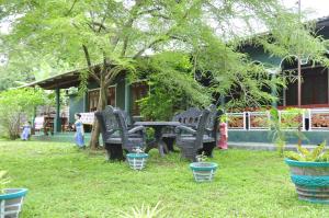 Giardino di Rock Lake Home Stay