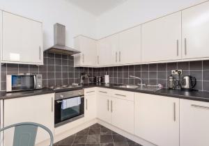 Η κουζίνα ή μικρή κουζίνα στο West Bow just off Royal Mile