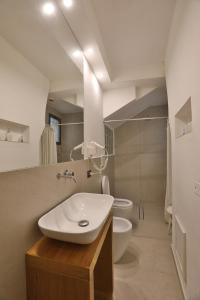 Vannituba majutusasutuses Chiesa Greca Suites - Lecce Selection