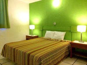 Gallery image of Suites Santa Barbara in Manzanillo