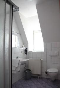 Koupelna v ubytování Gästehaus Zehntgraf