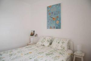 Imagen de la galería de Seafront house above the beach M113, en Ericeira