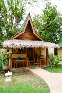 Gallery image of H2O Peaceful Yoga Resort in Gili Islands