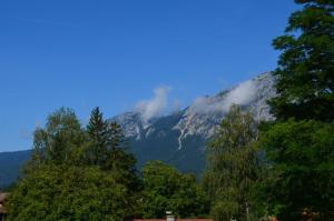 Splošen pogled na gorovje oz. razgled na gore, ki ga ponuja apartma
