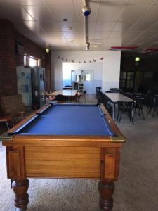 
A pool table at Warrnambool Beach Backpackers

