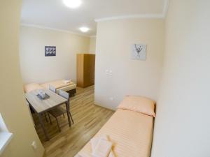 Posedenie v ubytovaní Apartmány ORAVA-EDDA