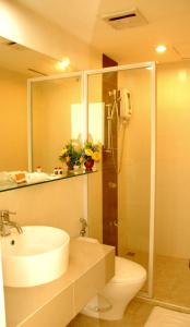 Gallery image of The Suites at Calle Nueva in Bacolod