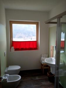 Koupelna v ubytování AGRITURISMO MASO PERTENER -adults friendly-