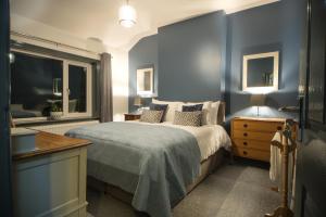 Gallery image of Barnston House - Heswall - spacious homely holiday home by Rework Accommodation in Heswall