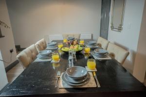Gallery image of Barnston House - Heswall - spacious homely holiday home by Rework Accommodation in Heswall