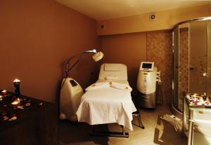 Lázně a/nebo wellness v ubytování Aparthotel Les Oliviers Suites & Spa