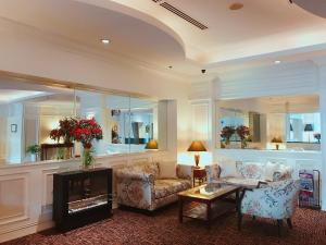 Posezení v ubytování Sunway Hotel Hanoi + 37 fotografií