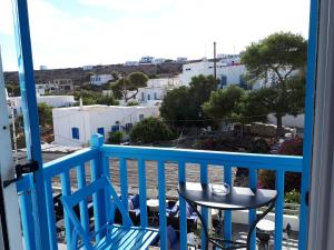 Afbeelding uit fotogalerij van Angelos Rooms in Iraklia