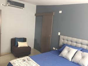 Giường trong phòng chung tại PP suite