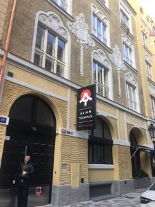 Budova, v ktorej sa apartmán nachádza