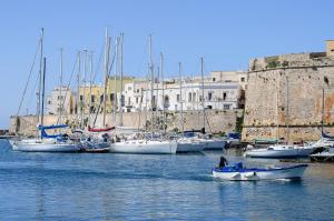 Foto da galeria de Palazzo De Tomasi B&B em Gallipoli