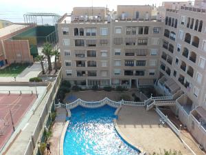Bazén v ubytovaní Apartamento Cristina 8 alebo v jeho blízkosti