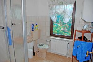 Ein Badezimmer in der Unterkunft Ferienappartements Haus Fischersruh