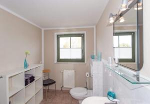 Ένα μπάνιο στο Ferienhaus am Museumshof +21 φωτογραφίες