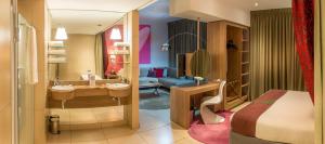 O zonă de relaxare la Peermont Metcourt at Rio, Klerksdorp