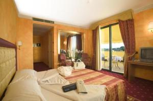 Gallery image of Hotel Motel Del Duca in Cava Manara