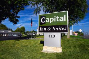 Fotografie z fotogalerie ubytování Capital Inn and Suites v destinaci Rensselaer