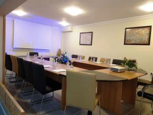 Konferenční prostory v ubytování Aparthotel Les Oliviers Suites & Spa
