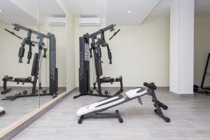 Fitness centrum a/nebo fitness zařízení v ubytování Eden Resort Country