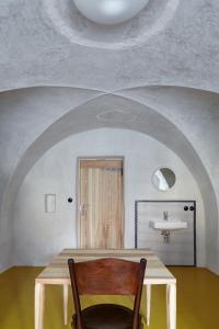 Istumisnurk majutusasutuses Štajnhaus