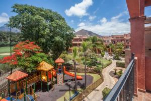 Gallery image of Villa Mandi Golf Resort in Playa de las Americas