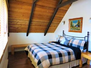 Postel nebo postele na pokoji v ubytování Chalet familial du Plateau + 32 fotografií