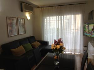 Posedenie v ubytovaní Apartamento Edificio Diamant