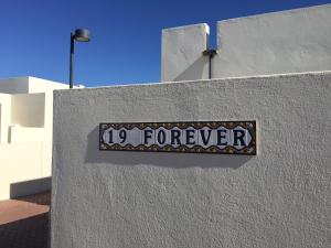 Certyfikat, podpis lub inny dokument wystawiony w obiekcie Buganvilla 19 forever