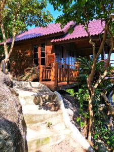 Gallery image of Moondance Magic View Bungalow in Koh Tao