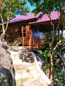 Gallery image of Moondance Magic View Bungalow in Ko Tao